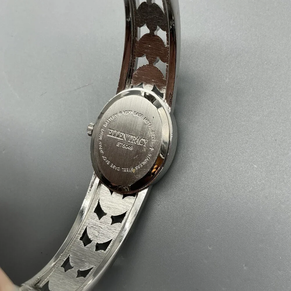 Ellen Tracy ETS048 Womens Watch 21mm MOP Dial Silver Tone Crystals New Battery